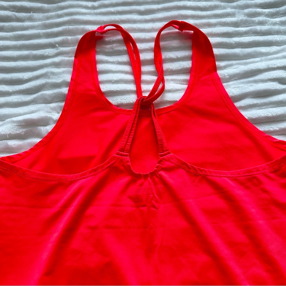 Workout Tank Tops - Picture 4 of 4